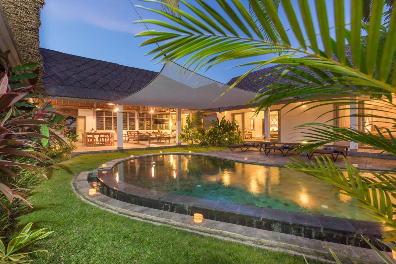 Villa Damai Taman Seminyak  Exterior photo